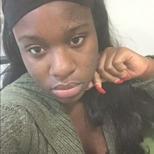 Meet your Posher, Antoineneshia